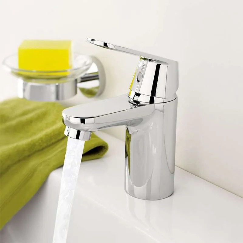 Keramika Davidovic Grohe Eurosmart Cosmopolitan baterija za lavabo srednji izliv GR 23325000 (1) Keramika Davidovic Grohe Eurosmart Cosmopolitan baterija za lavabo srednji izliv GR 23325000